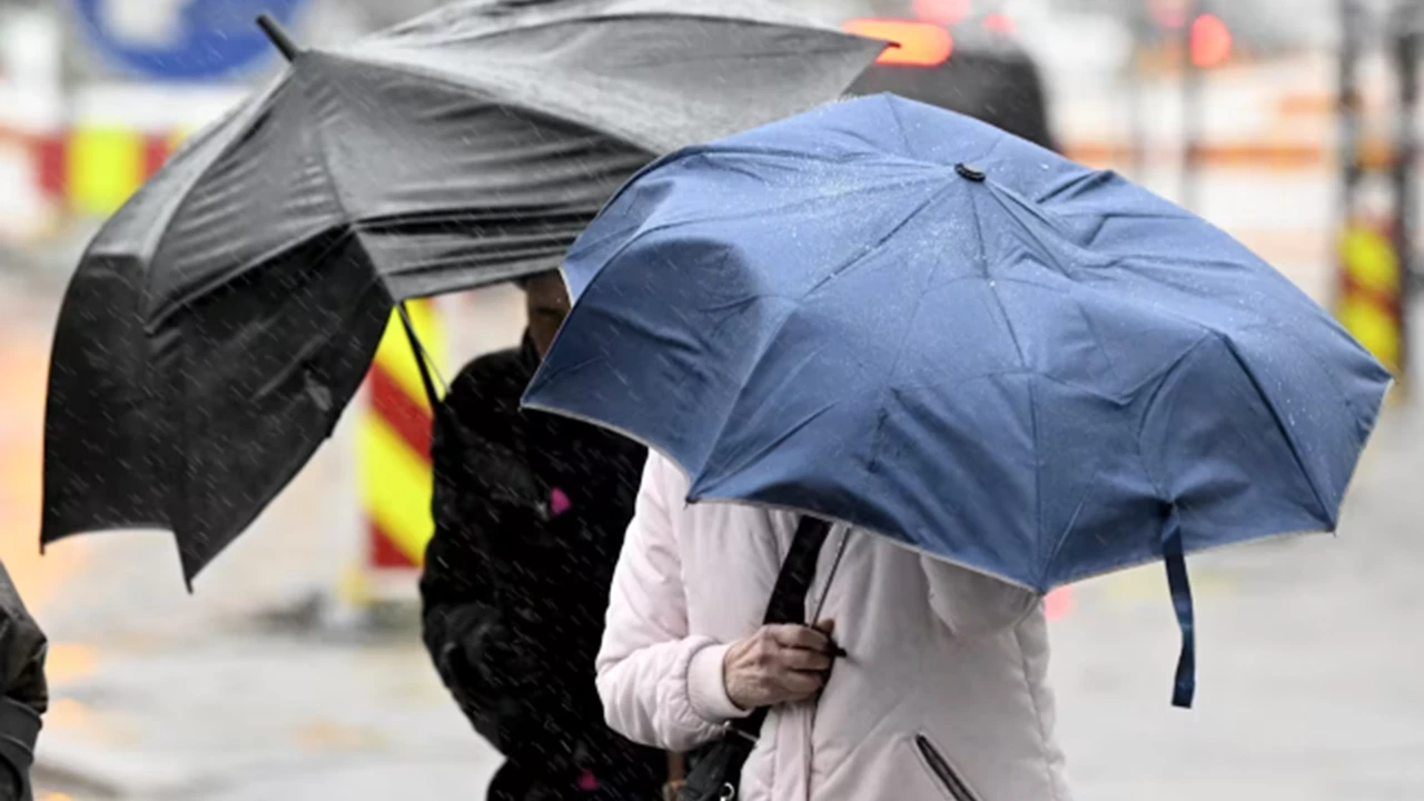 Gaziantep&rsquo;te Bayram &Ouml;ncesi Yağış Alarmı! Meteoroloji Peş Peşe Uyardı