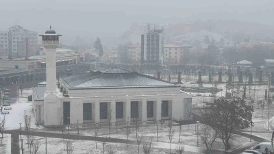Gaziantep&rsquo;te beklenen kar yağışı etkisini g&ouml;stermeye başladı

