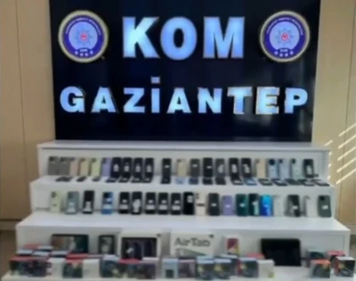 Gaziantep’te cep telefonu kaçakçılarına dev operasyon: 8 gözaltı
