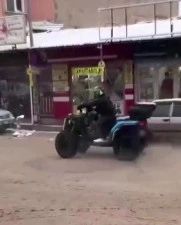 Gaziantep&rsquo;te drift atan 2 s&uuml;r&uuml;c&uuml;ye ceza: Tehlike sa&ccedil;tıkları anlar kamerada