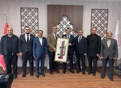 Gaziantep&rsquo;te Eğitim stk&rsquo;larından Bakan Tekin&rsquo;e Anlamlı Teşekk&uuml;r