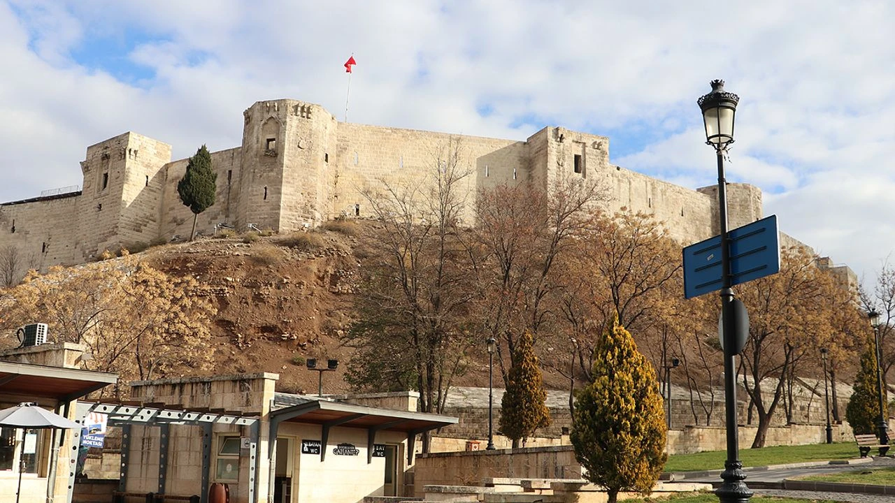 Gaziantep’te Erkekler Kadınları Geçti