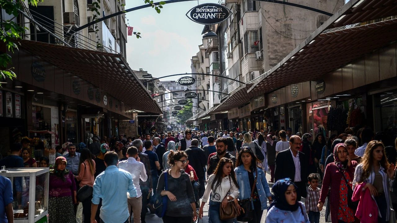 Gaziantep’te Gelir Uçurumu Derinleşiyor: TÜİK Verileri Çarpıcı Tabloyu Ortaya Koydu