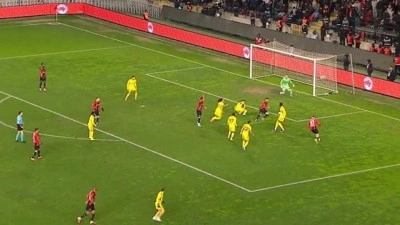 Gaziantep'te gol 4 dakikalık VAR incelemesiyle geldi