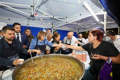 Gaziantep’te Hemşehri Dernekleri Festivali yoğun ilgi gördü
