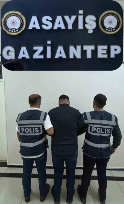 Gaziantep’te hırsızlık suçundan aranan 2 şahıs yakalandı
