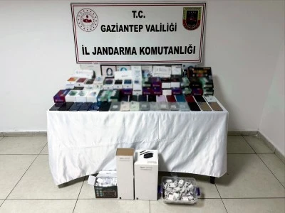 Gaziantep'te Jandarmadan Ka&ccedil;ak&ccedil;ılık Operasyonu! 1 Milyon 550 Bin TL'lik &Uuml;r&uuml;n Ele Ge&ccedil;irildi
