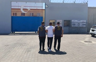 Gaziantep'te JASAT Operasyonu! 10 Yılı Aşkın Hapis Cezası Bulunan İki Firari Yakalandı