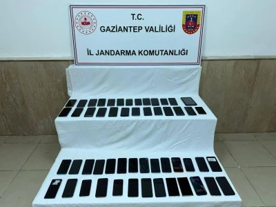 Gaziantep&rsquo;te ka&ccedil;ak telefon operasyonu 2,1 milyon TL&rsquo;lik &uuml;r&uuml;n ele ge&ccedil;irildi