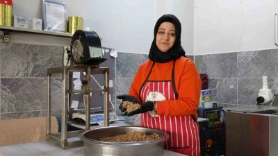 Gaziantep&rsquo;te kadınların bayram i&ccedil;in yuvalama mesaisi başladı

