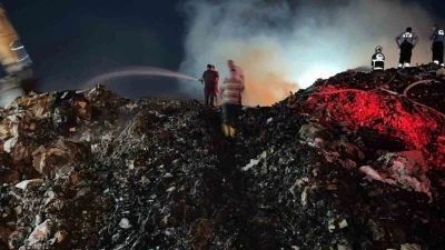 Gaziantep&rsquo;te kağıt fabrikasındaki yangın kontrol altına alındı
