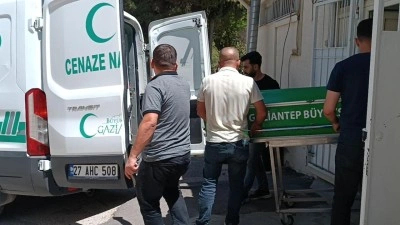 Gaziantep&rsquo;te karne g&uuml;n&uuml; bı&ccedil;aklanan liseli &Ccedil;ağlar, kurtarılamadı