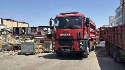Gaziantep&rsquo;te korkutan iş yeri yangını s&ouml;nd&uuml;r&uuml;ld&uuml;
