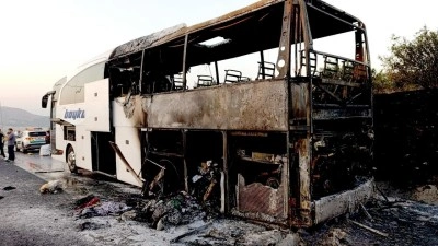 Gaziantep’te seyir halindeyken yanan yolcu otobüsü küle döndü