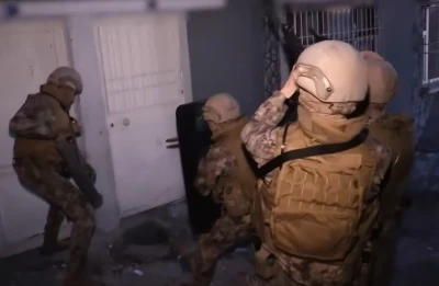 Gaziantep&rsquo;te siber dolandırıcılık operasyonu: 20 g&ouml;zaltı
