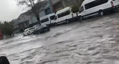 Gaziantep’te şiddetli sağanak hayatı olumsuz etkiledi
