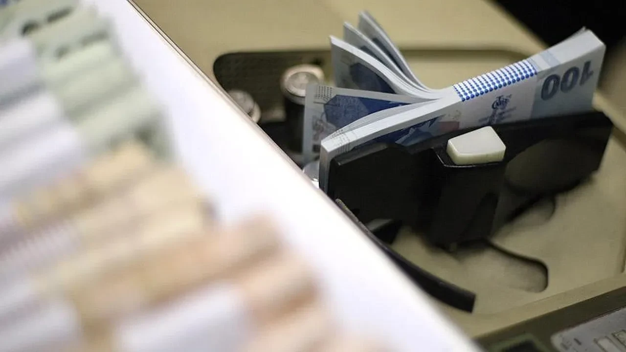 Gaziantep&rsquo;te tartışmalı  Banka blokeleri. 20 Bin Liralık Vergi ve SGK Borcu olana  Milyonluk Bloke