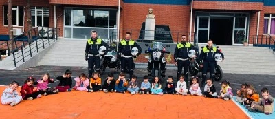 Gaziantep’te Trafik Jandarmasından Öğrencilere Güvenli Trafik Eğitimi