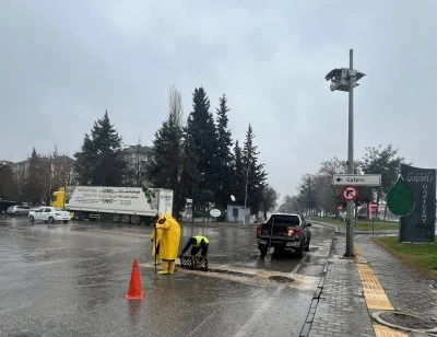 Gaziantep&rsquo;te Yağış Alarmı, 900 Personel Sahada