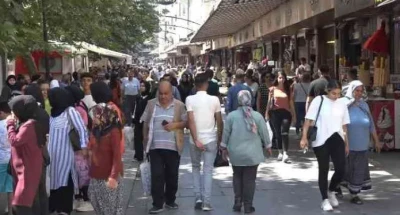 Gaziantep'te Yurt Dışına G&ouml;&ccedil;, Gelenlerin Neredeyse İki Katına Ulaştı