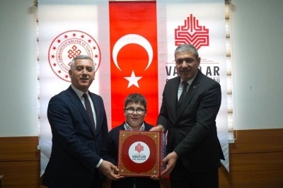 Gaziantep Vakıflar B&ouml;lge M&uuml;d&uuml;rl&uuml;ğ&uuml;nden g&ouml;rme engelli hafızlara anlamlı destek