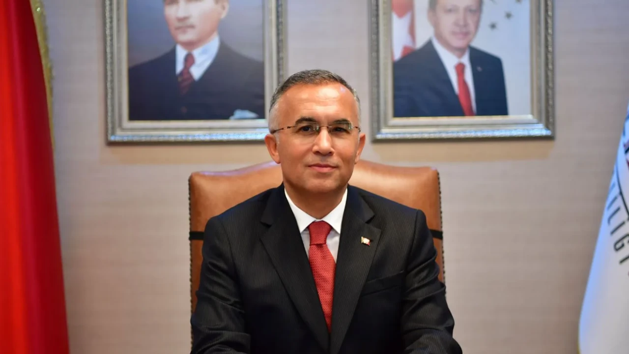 Gaziantep Valisi Kemal Çeber’den Mevlid Kandili Mesajı