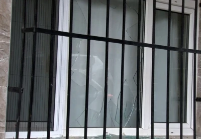 Gaziosmanpaşa’da cezaevinden tahliye olan bir kişinin evine el yapımı patlayıcı atıldı
