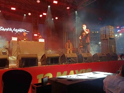 Gaziosmanpaşa&rsquo;da "Gen&ccedil;lik ve Spor Bayramı"nda Sagopa Kajmer gen&ccedil;leri coşturdu
