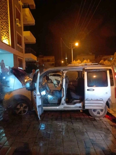 Gazipaşa&rsquo;da ara&ccedil; yangını

