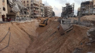 Gazze’de yıkıntılar altında kaybolan esirler, Mısır’a ait araç ve ekipmanlar ile aranıyor
