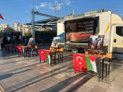 Gazze’deki çocuklar için &quot;Boş Sıralar&quot; etkinliği
