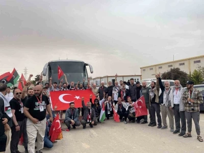 Gazze&rsquo;ye umut konvoyu: 40 farklı &uuml;lkeden 400 aktivist Trablus&rsquo;tan hareket etti
