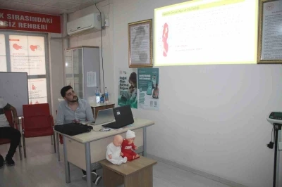 Gebe okulunda, ’hamilelikte ağız ve diş sağlığı’ eğitimi
