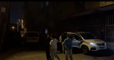 Gece yarısı husumetlisinin aracını kundakladı
