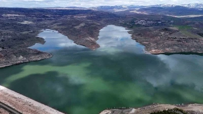 Ge&ccedil;en yıl kuraklık yaşanan Sivas&rsquo;ta barajlar bu yıl y&uuml;z g&uuml;ld&uuml;rd&uuml;
