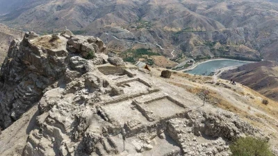 Geçmişi 3 bin yıllık tarihi kalede Osmanlı’ya ait karakol ortaya çıktı
