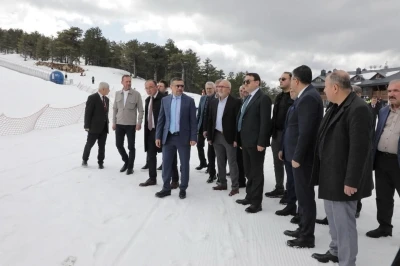 Gediz&rsquo;de b&uuml;y&uuml;k d&ouml;n&uuml;ş&uuml;m: Murat Dağı 12 ay turizme a&ccedil;ılıyor
