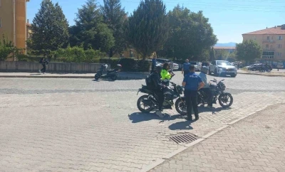 Gediz’de motosiklet denetimleri devam ediyor
