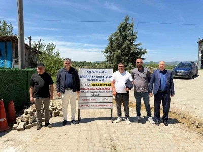 Gediz&rsquo;in yeni mahallelerinde doğalgaz i&ccedil;in ilk kazma vuruldu
