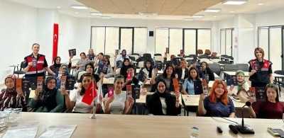 Gediz OSB&rsquo;de &ccedil;alışan kadınlara KADES eğitimi
