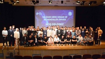 Geleceğin m&uuml;hendisleri Ege&rsquo;de buluştu
