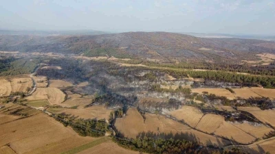Gelibolu’da çıkan orman yangınının verdiği tahribat dron ile görüntülendi
