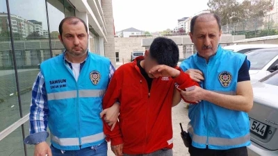 Gemiciyi &ouml;ld&uuml;ren 9 su&ccedil; kaydı bulunan 17 yaşındaki sanığa 10 yıl hapis
