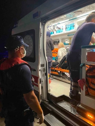Gemide rahatsızlanan vatandaşa tıbbi tahliye
