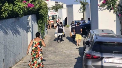 Genç çift evde başlarından vurulmuş halde ölü bulundu
