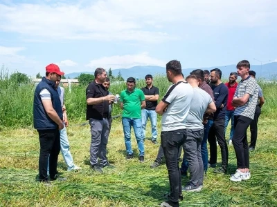Gen&ccedil; &ccedil;ift&ccedil;i akademisinde eğitim saati
