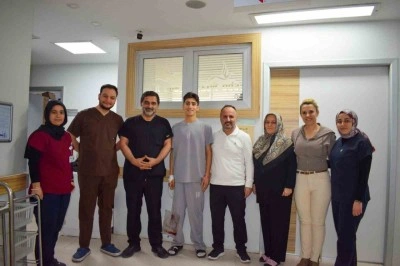 Gen&ccedil; futbolcuya hayat kurtaran m&uuml;dahale