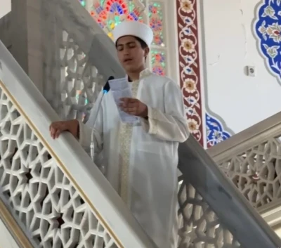 Genç hafızın Ayasofya hayali: İlk Cuma namazını Saray Camisi’nde kıldırdı
