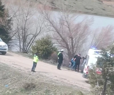 Gen&ccedil; kadını 8 yerinden bı&ccedil;aklayıp baraja attılar
