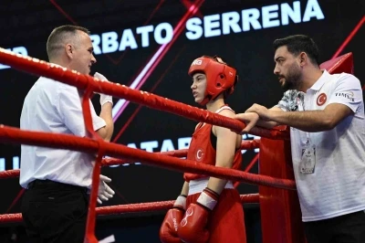 Genç milli boksör Avrupa üçüncüsü oldu
